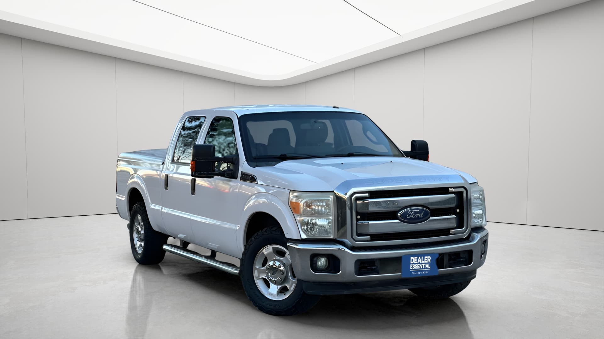 2016 Ford F-250 SD XLT Crew Cab 2WD